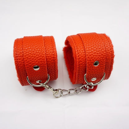 Soft Heand Cuffs for Couples Play (Red)