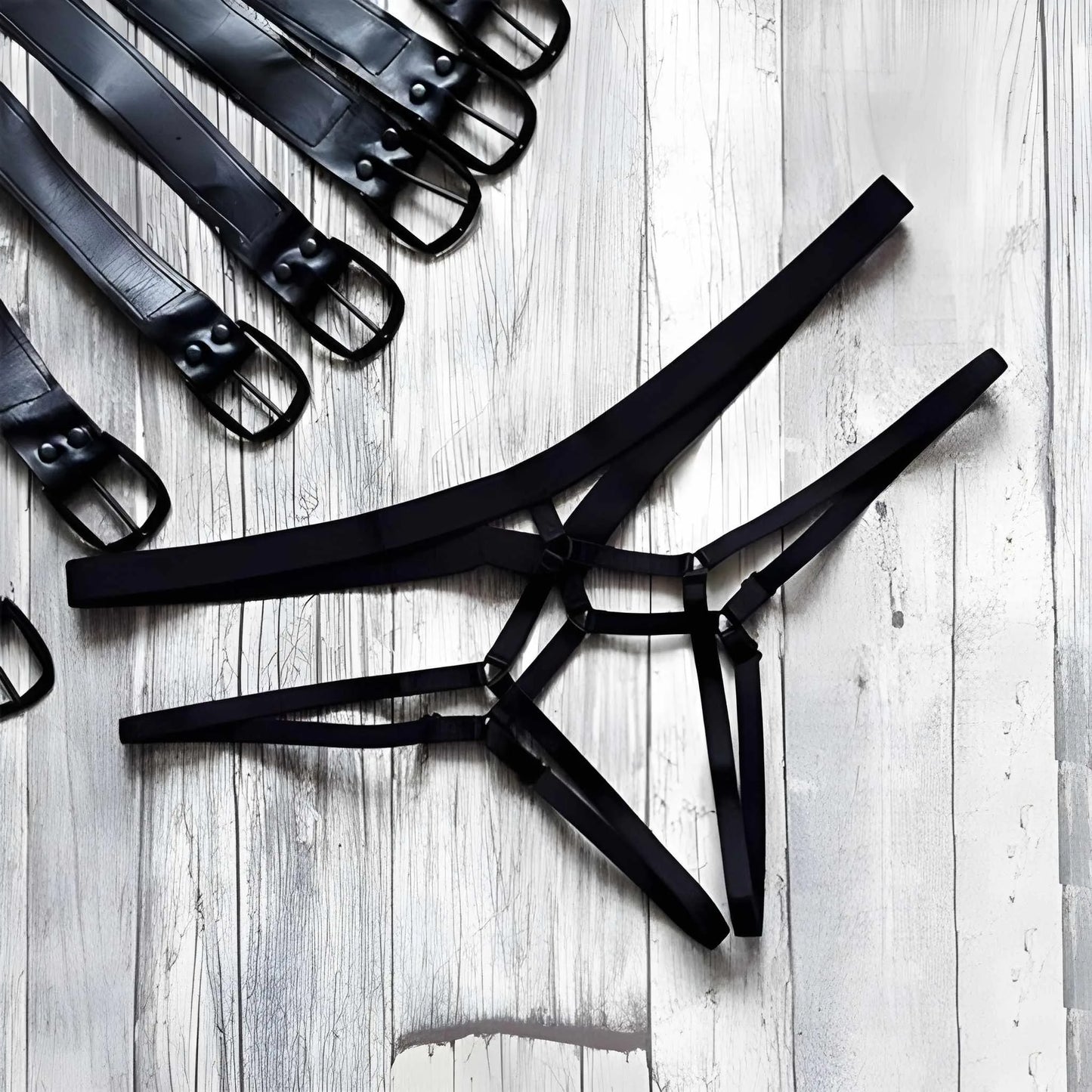 Panties open access strap (Black)